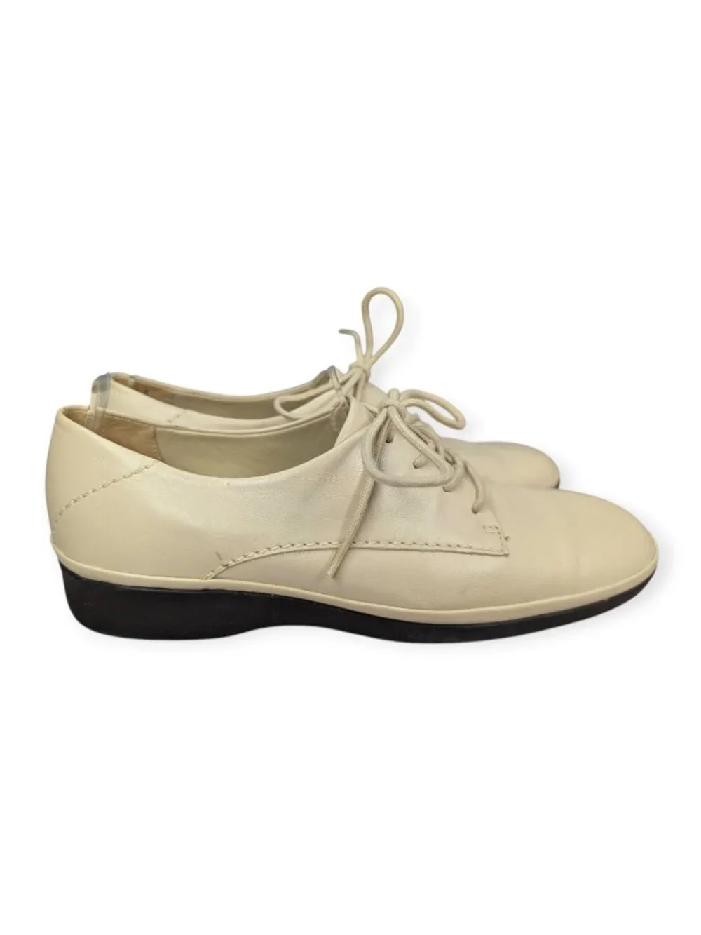 Easy Spirit ES Free N Easy Ivory Leather Lace-Up Womens Shoe Size 6B